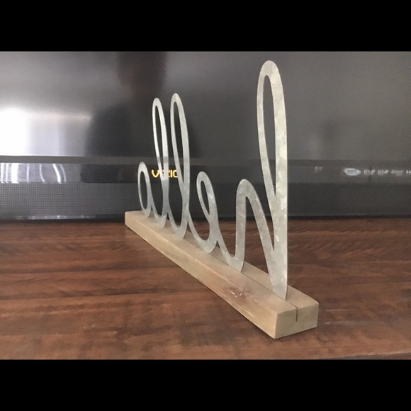 Farmhouse Sign - Picture 4 of 4